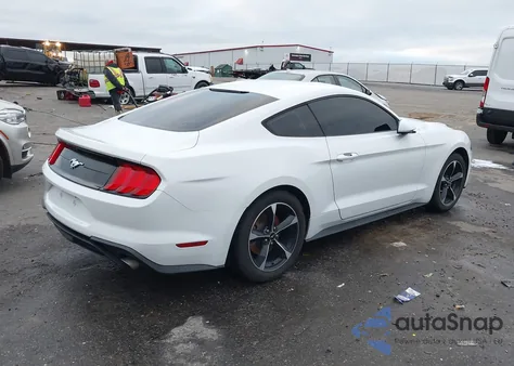 2018 Ford Mustang Ecoboost z USA, uszkodzony, nr VIN 1FA6P8TH4J5162021